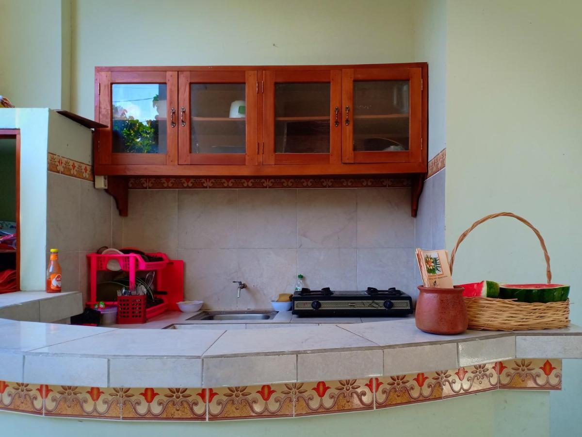 Tira Amed Homestay מראה חיצוני תמונה